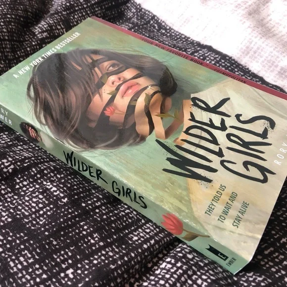 Wilder Girls by Rory Power - Picture 2 of 3